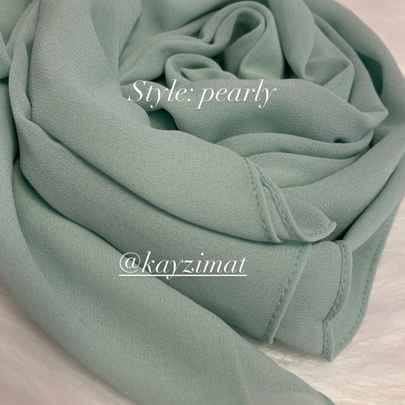 Chiffon hijabs - Picture 4 of 10